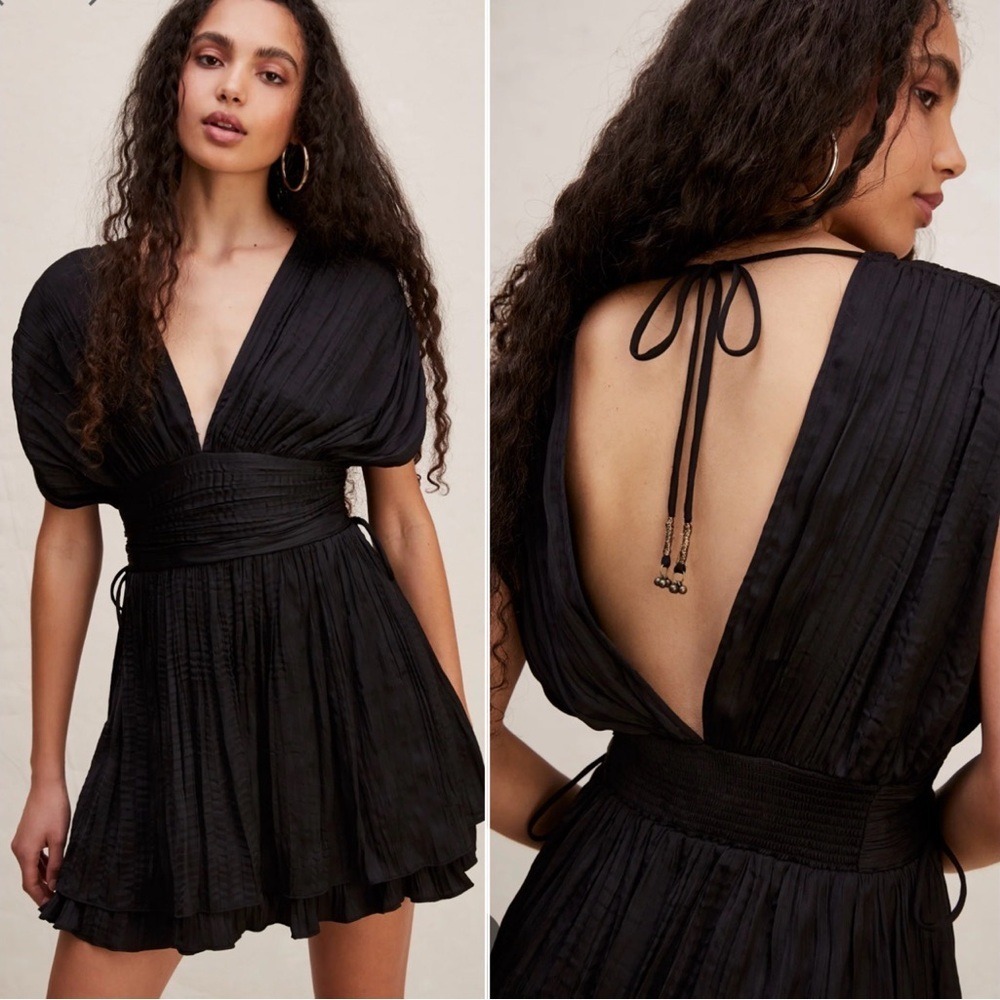 Free People Bonnie Mini Dress Size‎ XS Black Textured Flowy Boho Tie Back